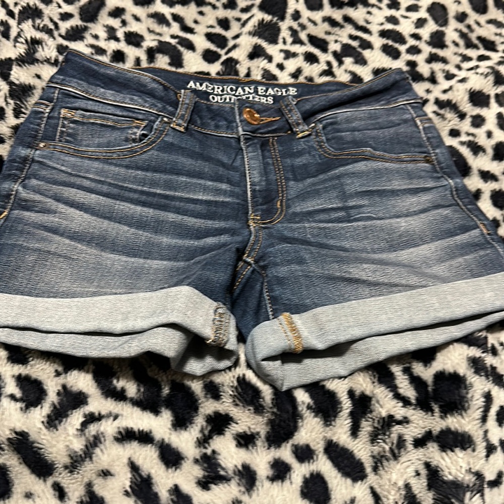 American Eagle super super stretch shorts